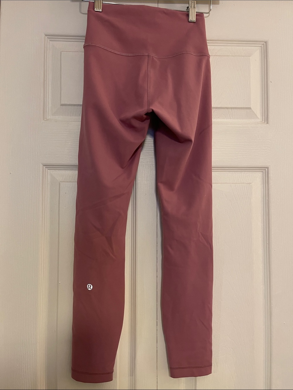 Lululemon Athletica Women’s High-Rise Mauve Leggings